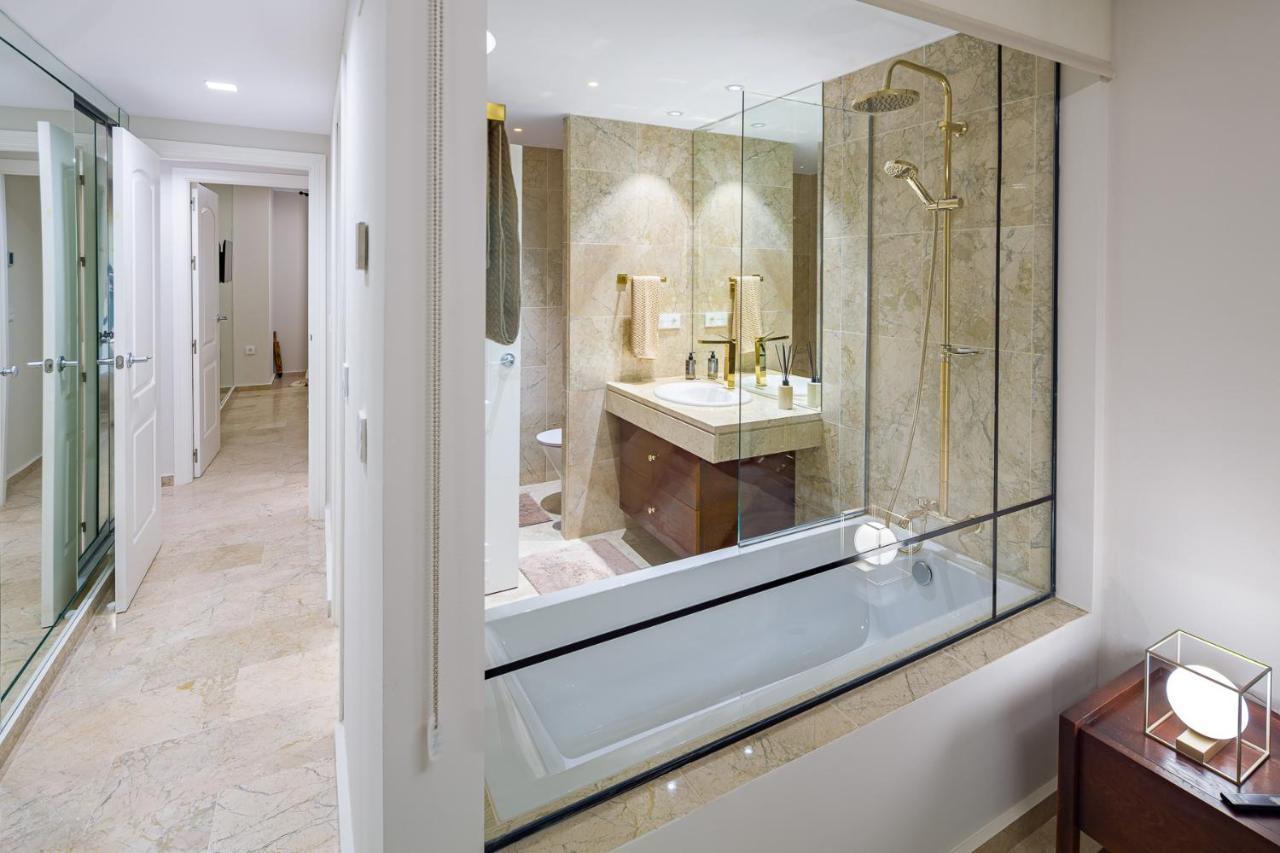 Appartement Next To Puente Newly Done Modern Style 5 Star Luxury Marbellac