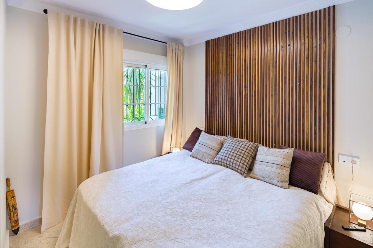 Next To Puente Newly Done Modern Style 5 Star Luxury Appartement Marbellac