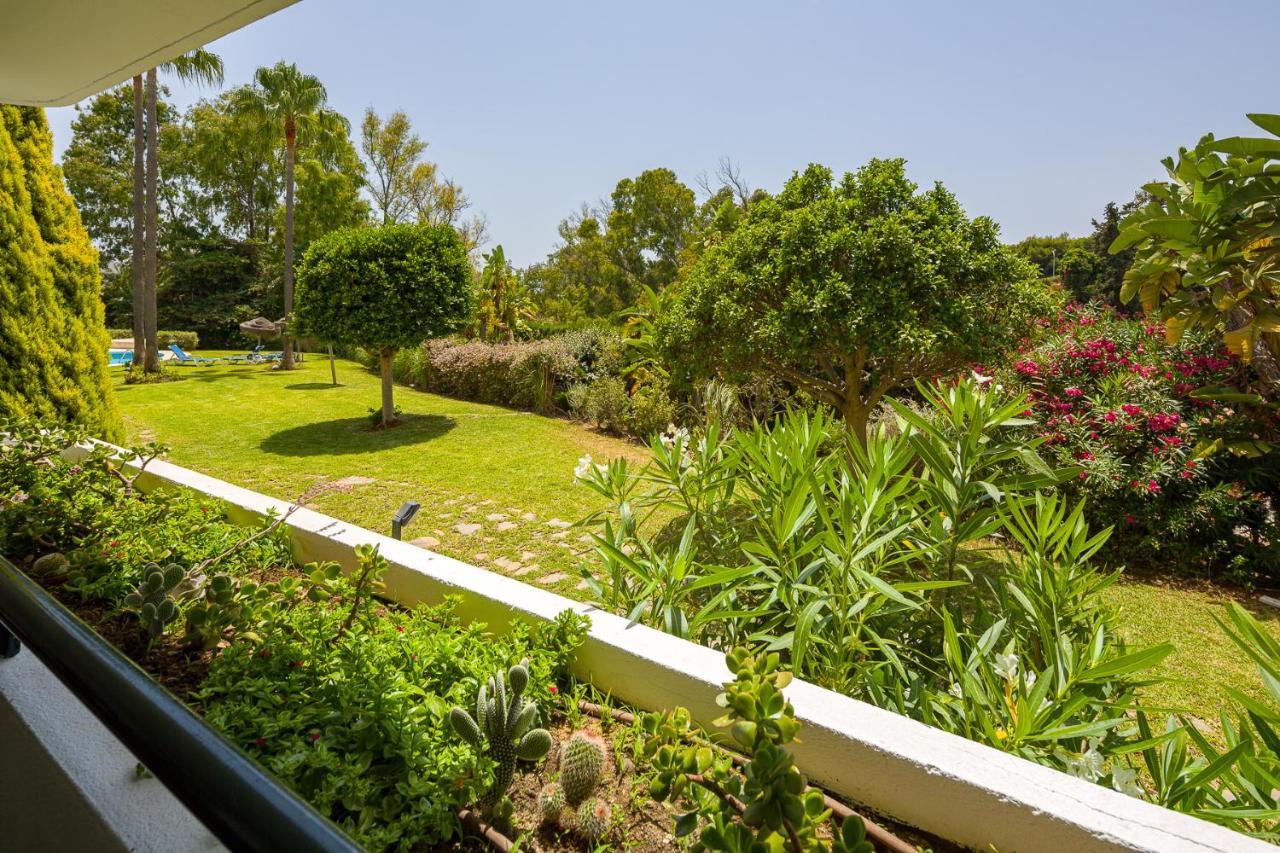 Next To Puente Newly Done Modern Style 5 Star Luxury